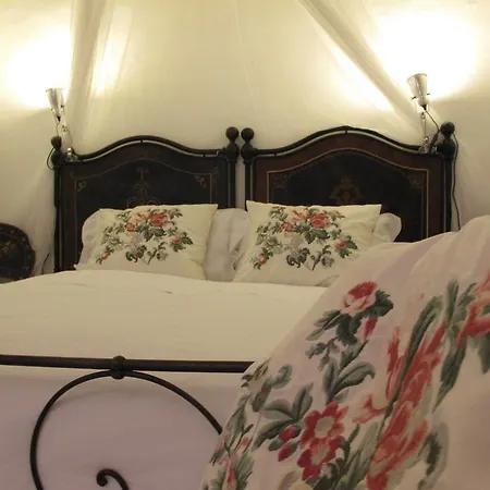 Albertad Bed & Breakfast 4*