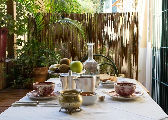 Albertad Bed & Breakfast 4*