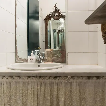 Albertad فندق مبيت وإفطار 4*