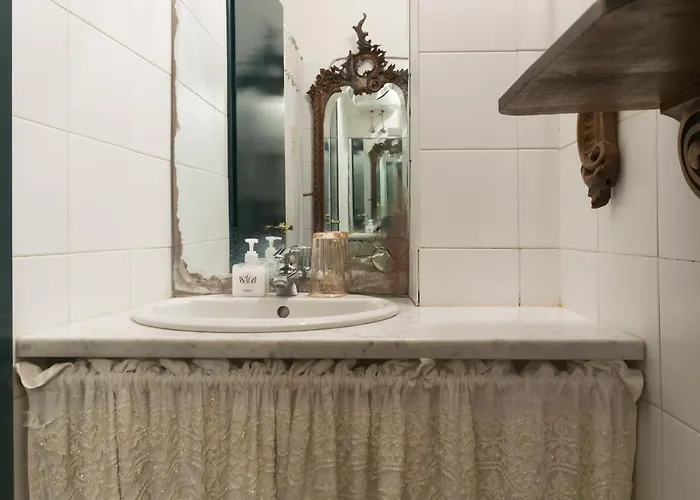 Albertad Bed & Breakfast 4*